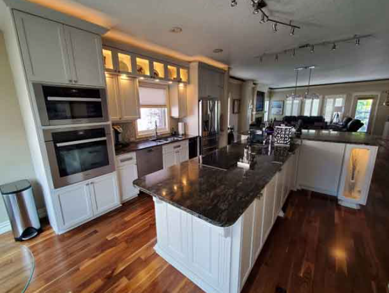 Why You Should Hire Professionals To Reface Your Kitchen Cabinets In San Diego?