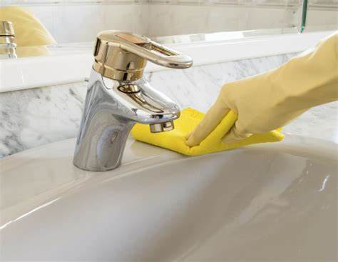 How To Clean Your Bathroom Faucets In San Diego?