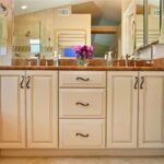 How To Refinish Existing Bathroom Cabinets In San Diego?